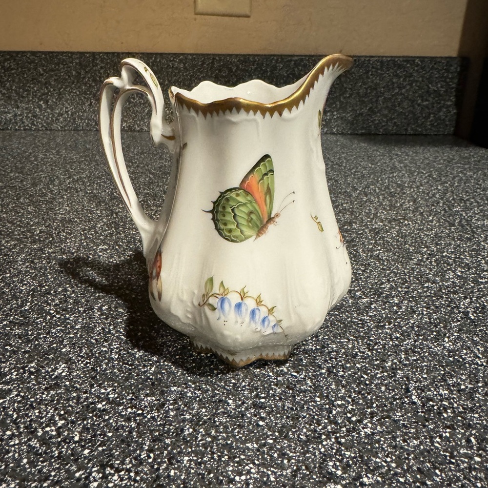 Anna Weatherley Budapest Spring creamer